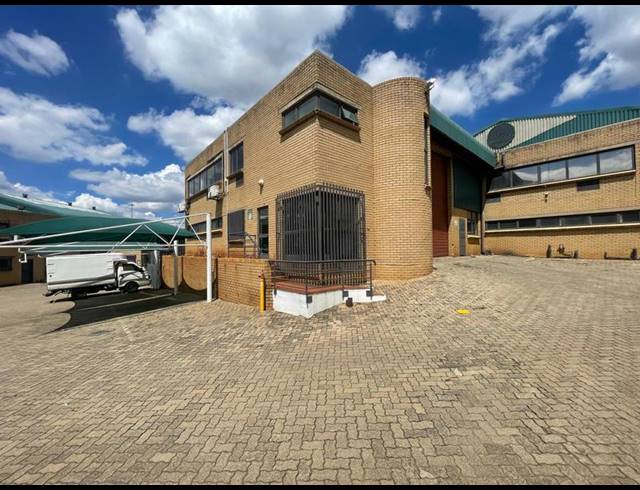 INDUSTRIAL PROPERTY TO RENT IN ROOIHUISKRAAL